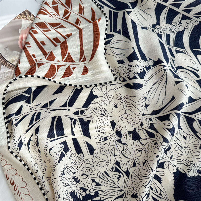 MaraSilk Pure Mulberry Silk-Wool Scarf - Square MS914