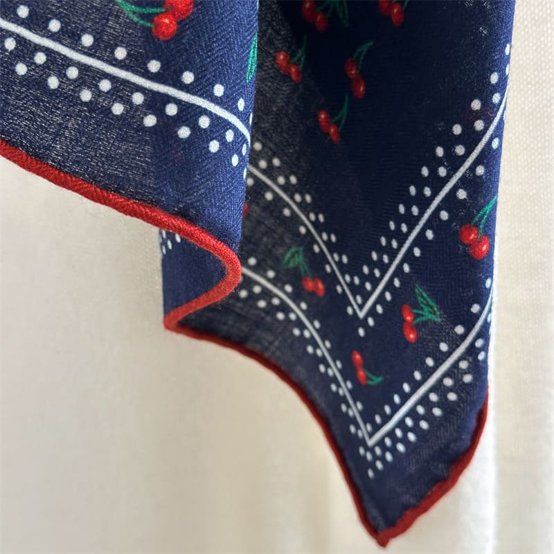 MaraSilk Pure Mulberry Silk-Wool Scarf - Square MS918