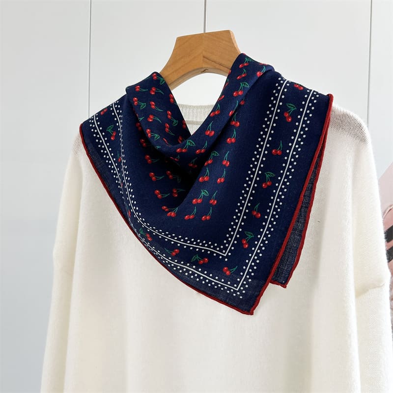 MaraSilk Pure Mulberry Silk-Wool Scarf - Square MS918