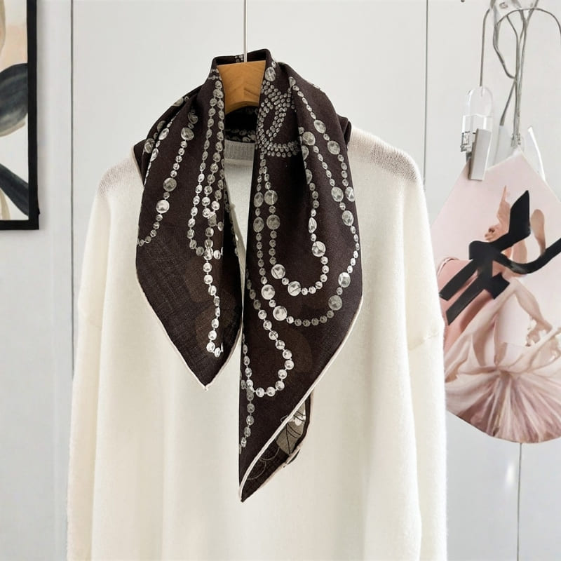 MaraSilk Pure Mulberry Silk-Wool Scarf - Square MS921
