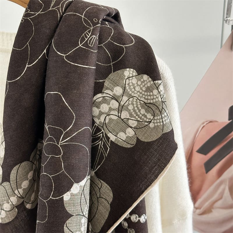 MaraSilk Pure Mulberry Silk-Wool Scarf - Square MS921