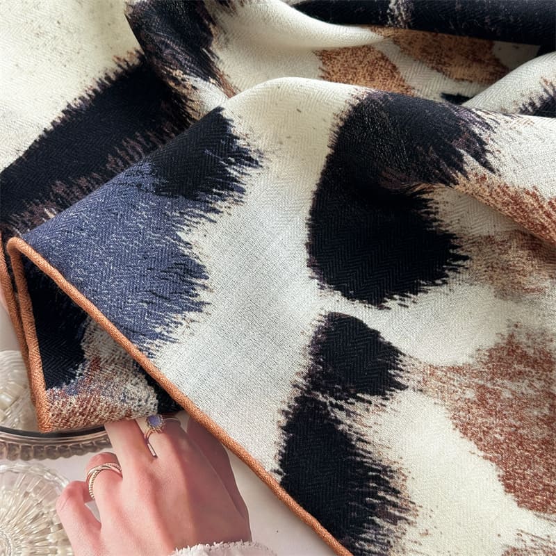 MaraSilk Pure Mulberry Silk-Wool Scarf - Square MS923