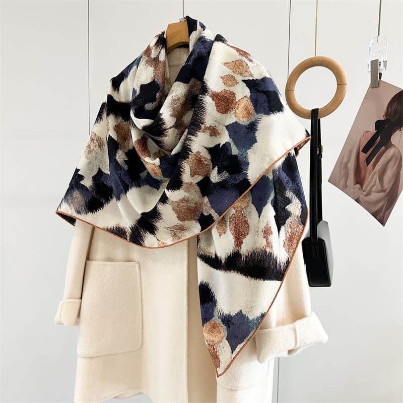 MaraSilk Pure Mulberry Silk-Wool Scarf - Square MS923