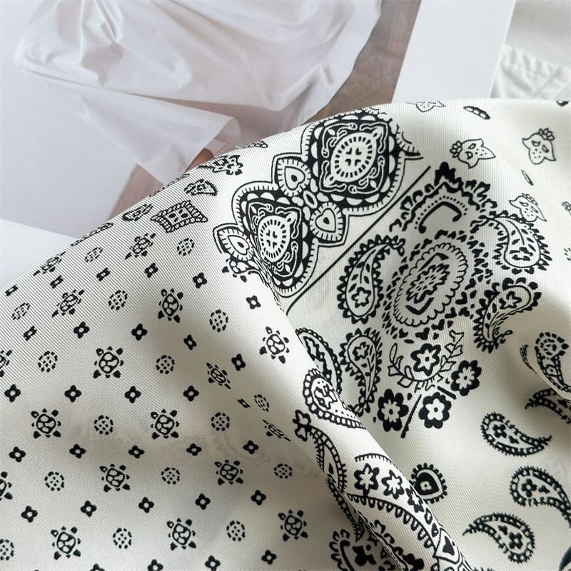 MaraSilk Pure Mulberry Silk Scarf - Triangle Twill MS955