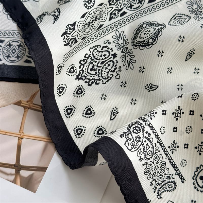 MaraSilk Pure Mulberry Silk Scarf - Triangle Twill MS955