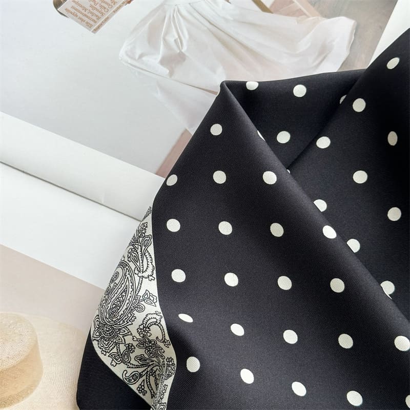 MaraSilk Pure Mulberry Silk Scarf - Triangle Twill MS955