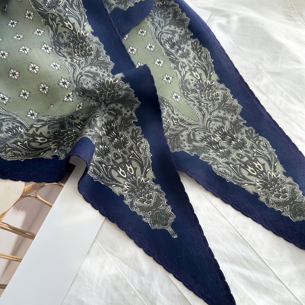 MaraSilk Pure Mulberry Silk-Wool Scarf - Diamond MS812