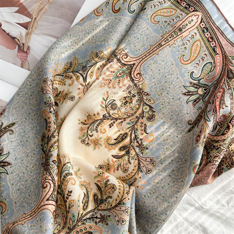 MaraSilk Pure Mulberry Silk-Wool Scarf - Square MS851
