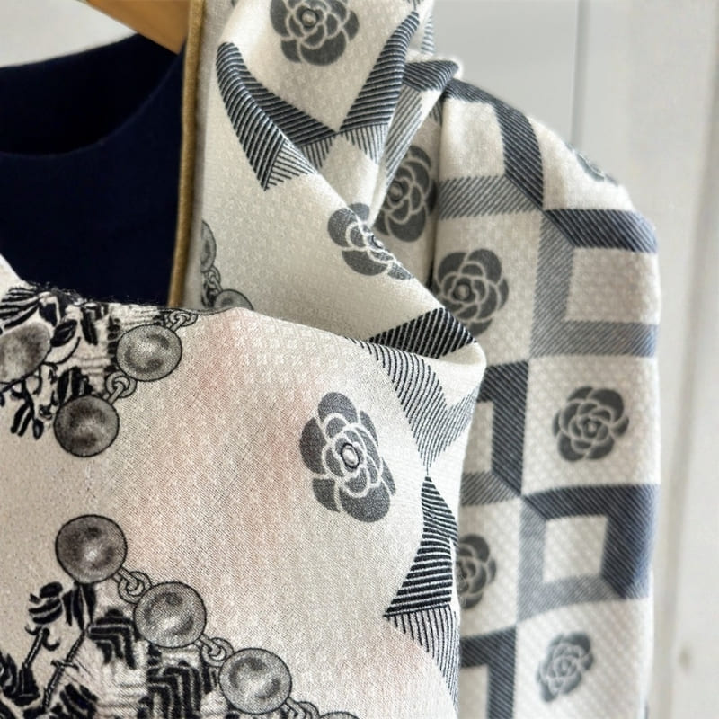 MaraSilk Pure Mulberry Silk-Wool Scarf - Square MS898