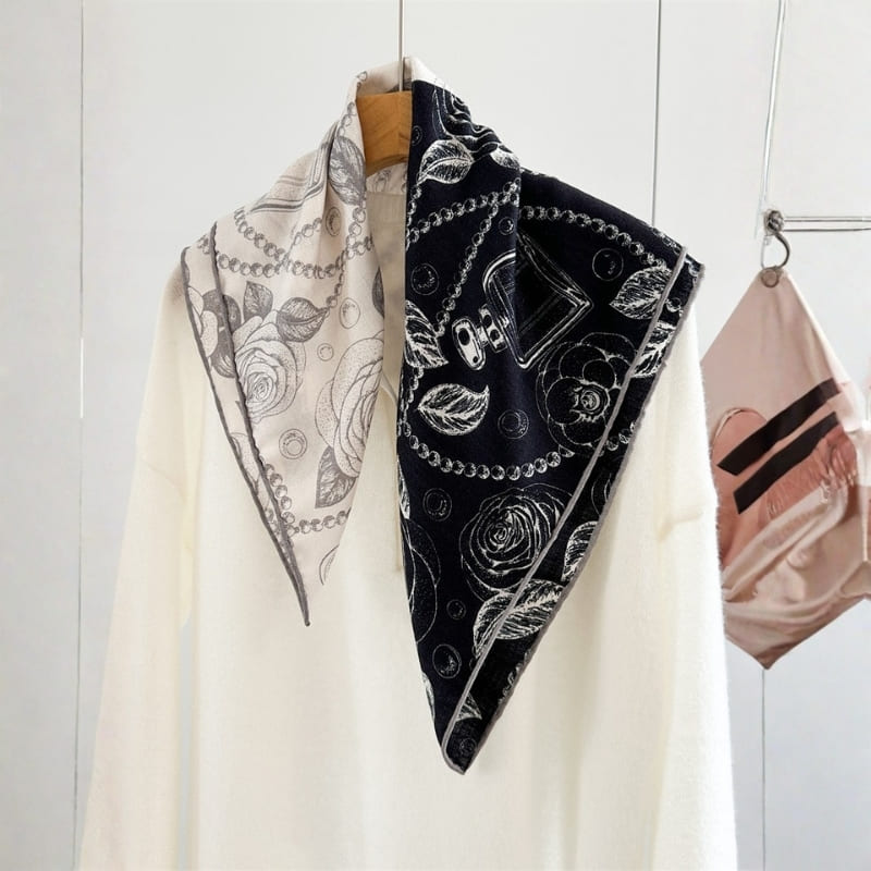 MaraSilk Pure Mulberry Silk-Wool Scarf - Square MS904