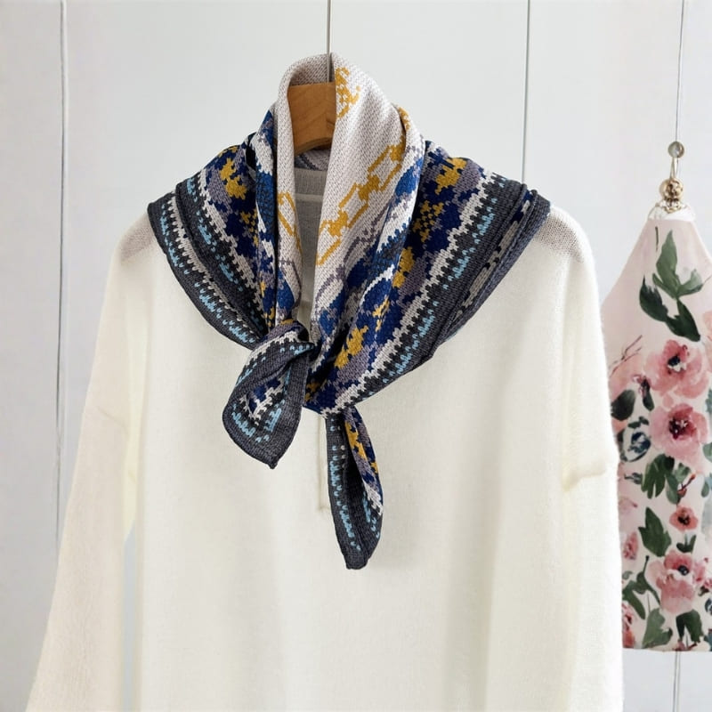 MaraSilk Pure Mulberry Silk-Wool Scarf - Square MS904