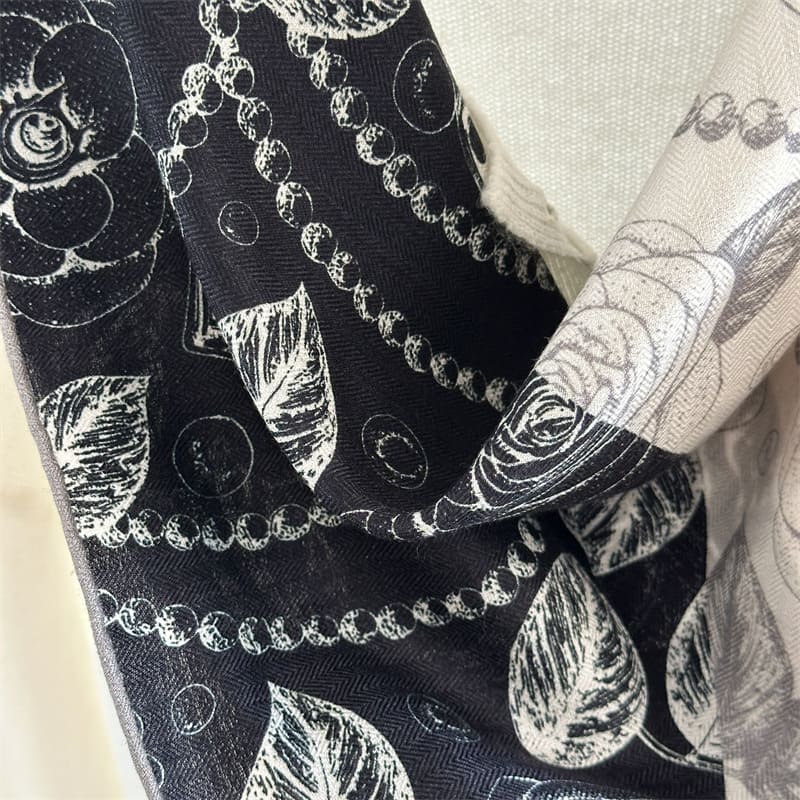 MaraSilk Pure Mulberry Silk-Wool Scarf - Square MS904