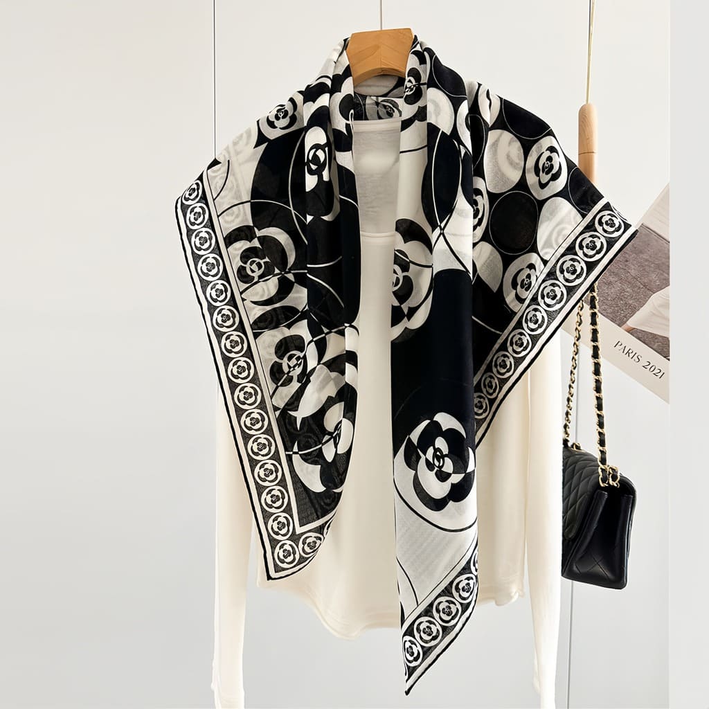 MaraSilk Pure Wool Scarf - Square MS816