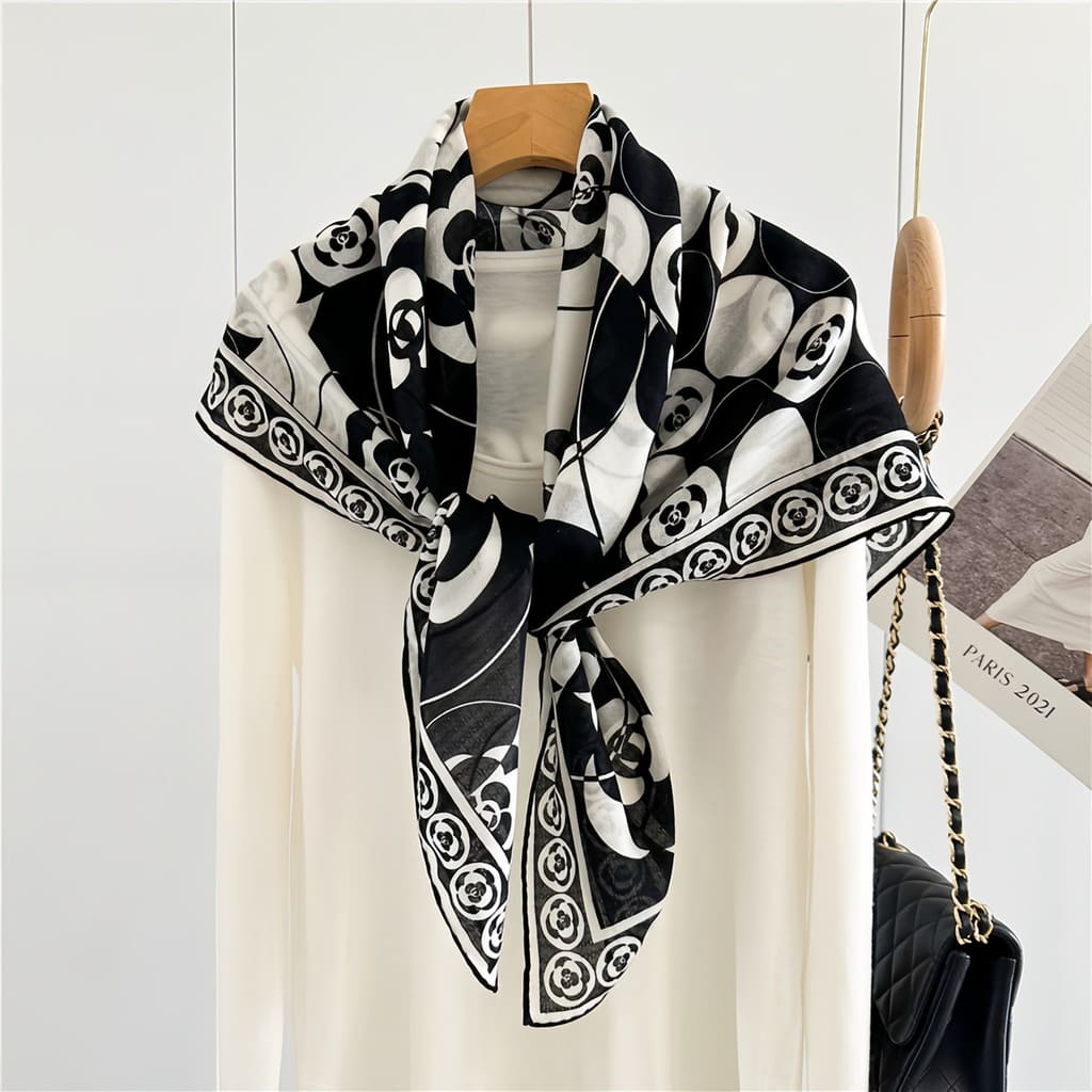 MaraSilk Pure Wool Scarf - Square MS816