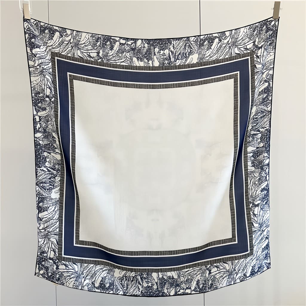 MaraSilk Pure Wool Scarf - Square MS816