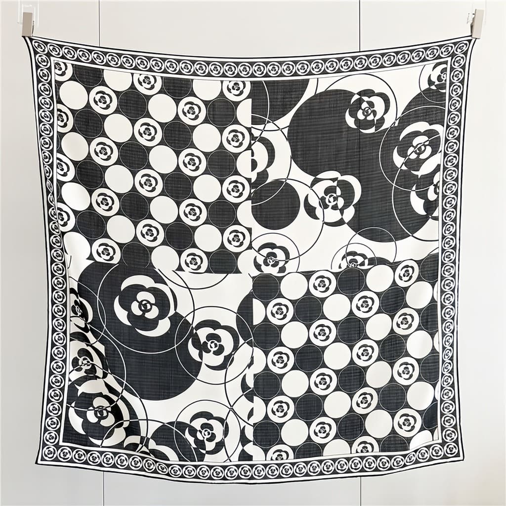 MaraSilk Pure Wool Scarf - Square MS816